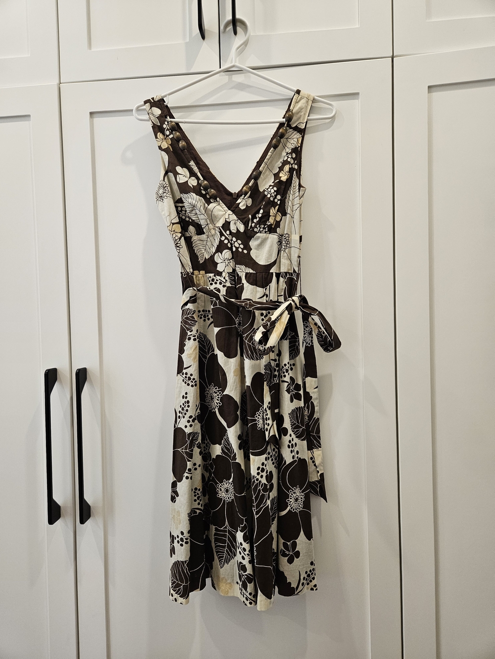 mac & jac Brown and Cream Floral V-Neck Midi Dress